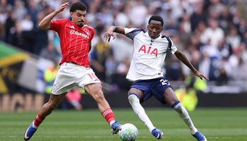 Tottenham vs Nottingham Forest (21:15 – 22/03) | Xem lại trận đấu