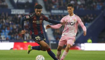 Levante vs Real Oviedo (00:30 – 22/03) | Xem lại trận đấu